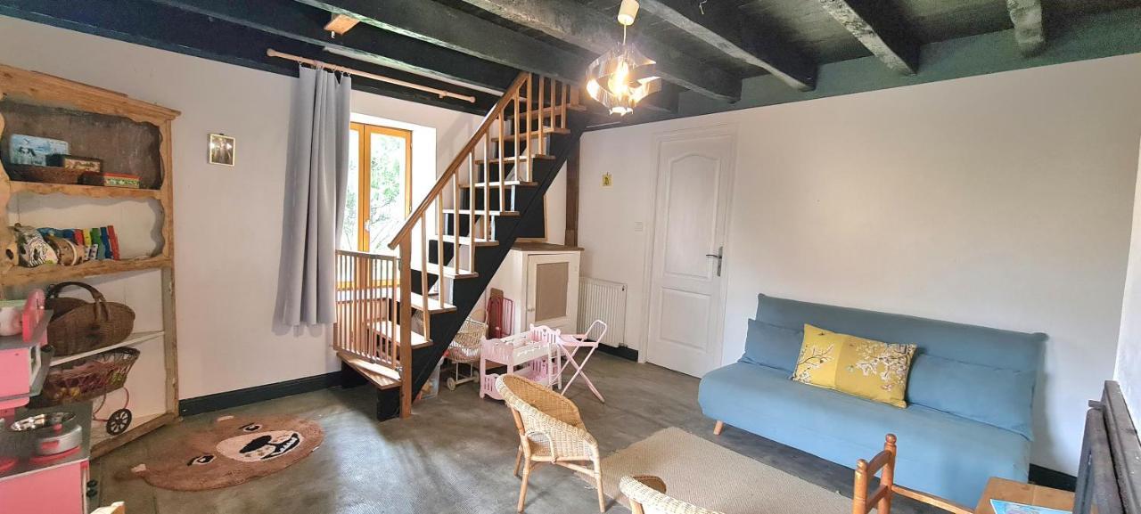 Saint-Pierre-du-CheminLe Terrier Maison De Campagne 250 M2 Grande Capacite 20 Couchages, 4500M2 De Terrain别墅 外观 照片