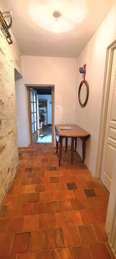 Saint-Pierre-du-CheminLe Terrier Maison De Campagne 250 M2 Grande Capacite 20 Couchages, 4500M2 De Terrain别墅 外观 照片