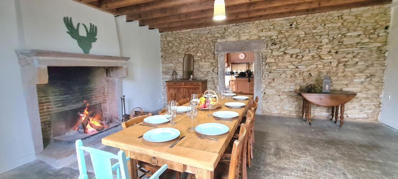 Saint-Pierre-du-CheminLe Terrier Maison De Campagne 250 M2 Grande Capacite 20 Couchages, 4500M2 De Terrain别墅 外观 照片