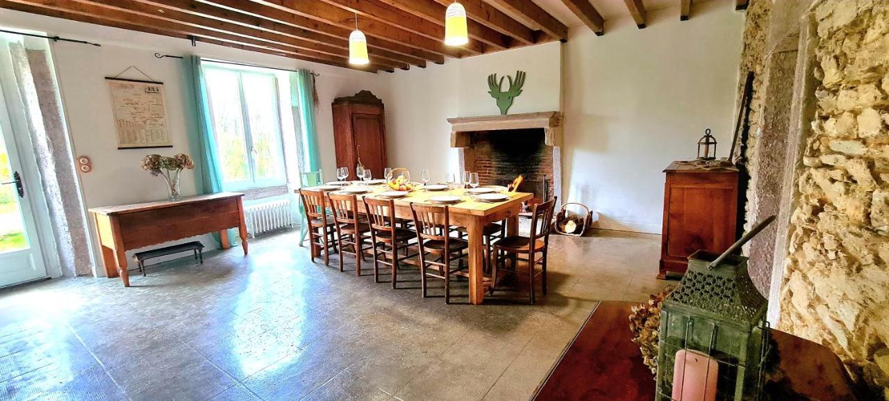 Saint-Pierre-du-CheminLe Terrier Maison De Campagne 250 M2 Grande Capacite 20 Couchages, 4500M2 De Terrain别墅 外观 照片