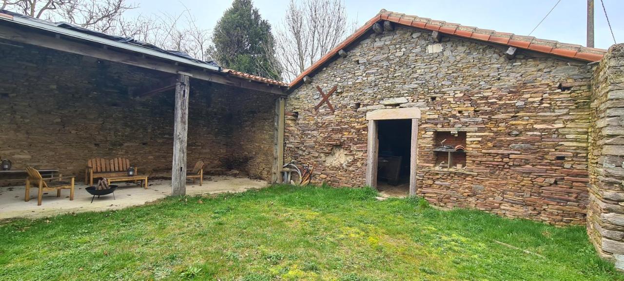 Saint-Pierre-du-CheminLe Terrier Maison De Campagne 250 M2 Grande Capacite 20 Couchages, 4500M2 De Terrain别墅 外观 照片