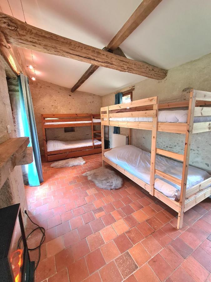 Saint-Pierre-du-CheminLe Terrier Maison De Campagne 250 M2 Grande Capacite 20 Couchages, 4500M2 De Terrain别墅 外观 照片